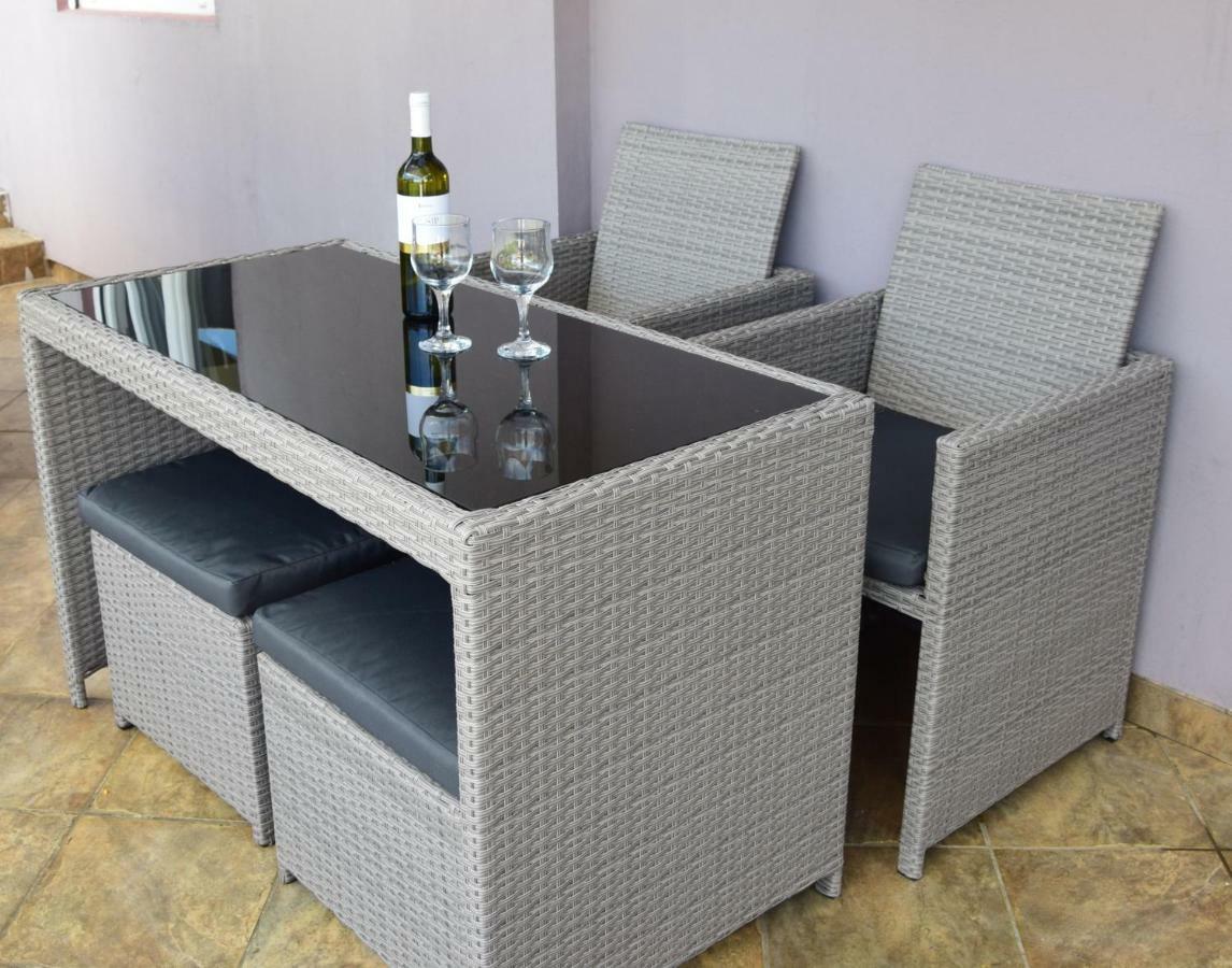 Apartman Ana Apartment Сали Екстериор снимка